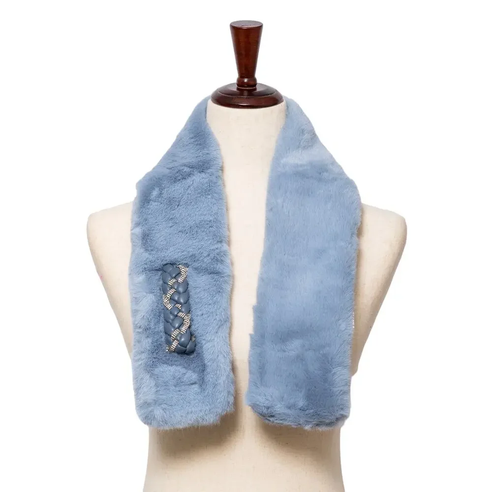 Women's Blue Faux Fur Pull Through Scarf One Size NEW
